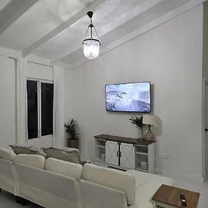 Apartment Jean Olive